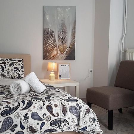 Palette Apartment Champagne - Athens Center, 6 Bd, 3 Bath Exterior photo