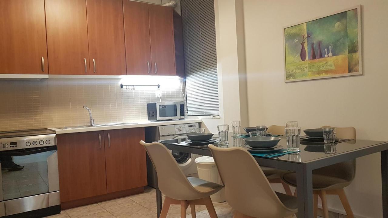 Palette Apartment Champagne - Athens Center, 6 Bd, 3 Bath Exterior photo
