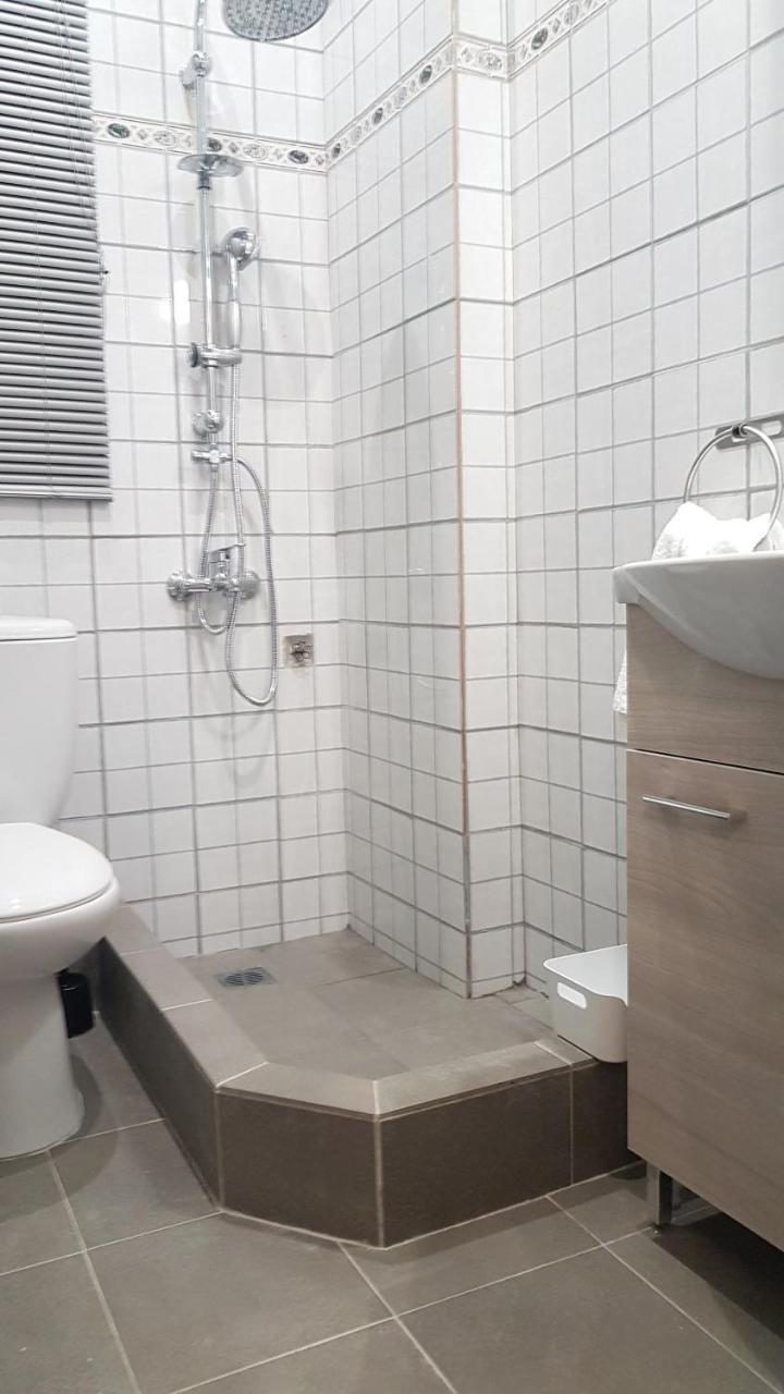 Palette Apartment Champagne - Athens Center, 6 Bd, 3 Bath Exterior photo