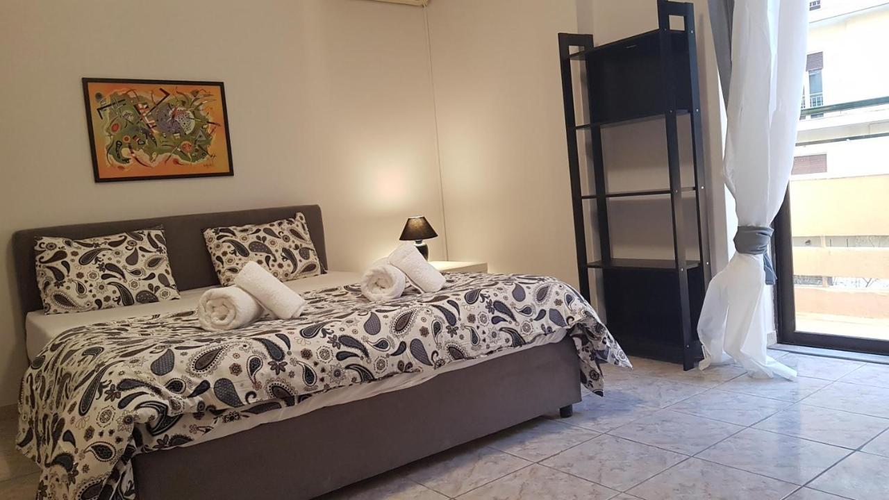 Palette Apartment Champagne - Athens Center, 6 Bd, 3 Bath Exterior photo
